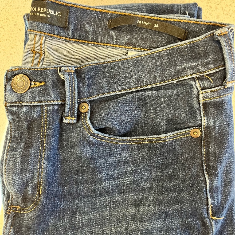 ‼️SOLD‼️Banana Republic Skinny Jeans